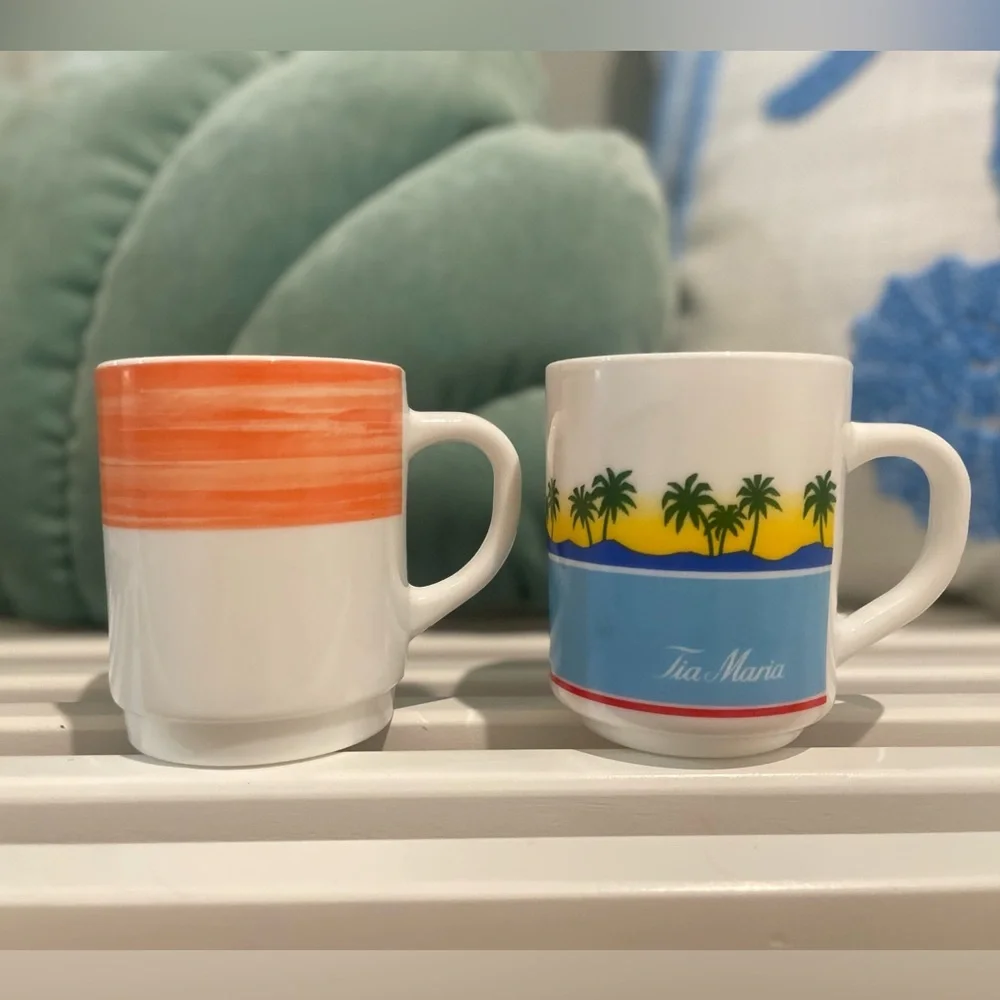 VTG Set Of 2 Arcoroc Brush Orange &‎ Tia Maria Arocpal France Coffee Tea Mugs RH